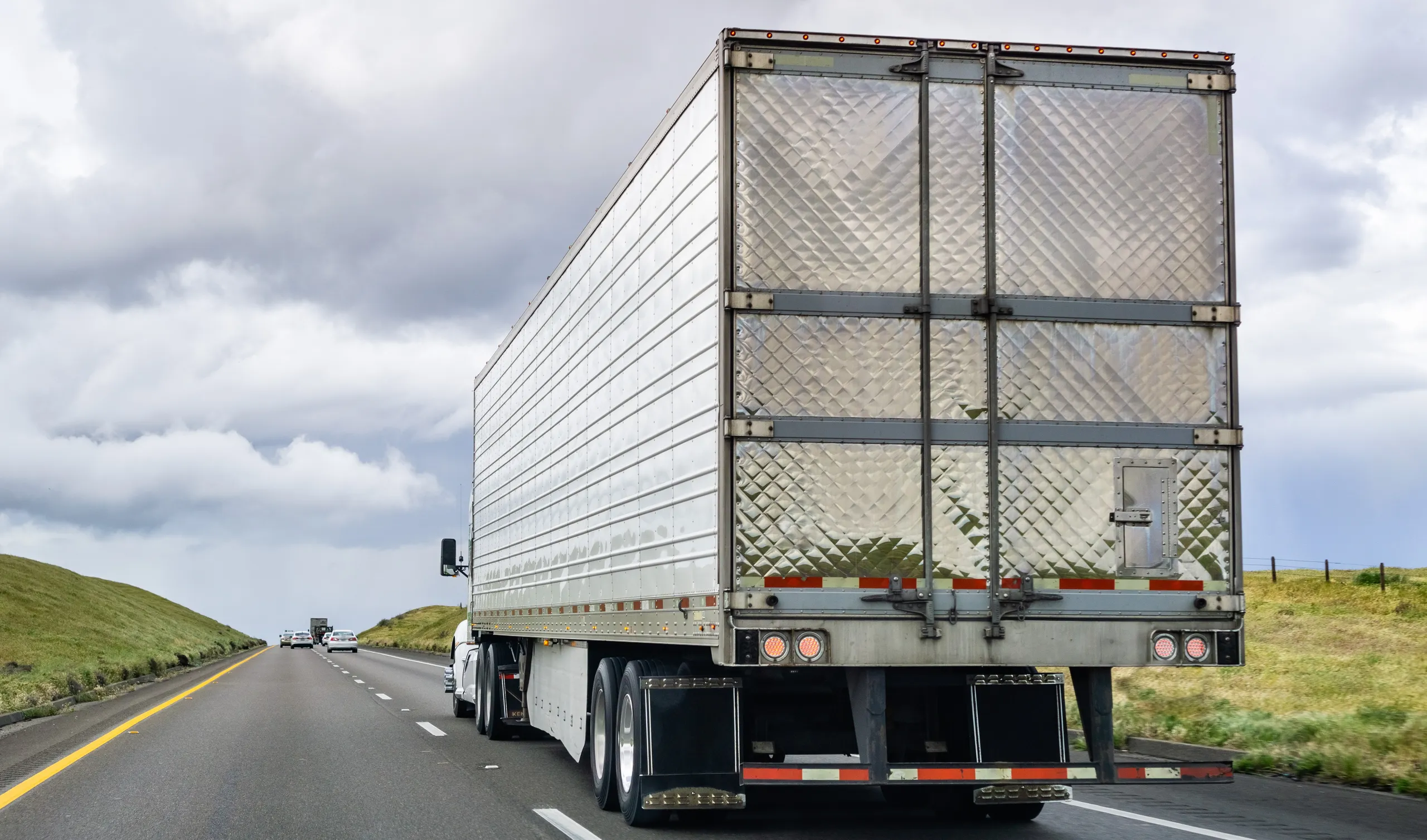 CVSA's 2026 International Roadcheck Targets ELD Tampering During May 12-14